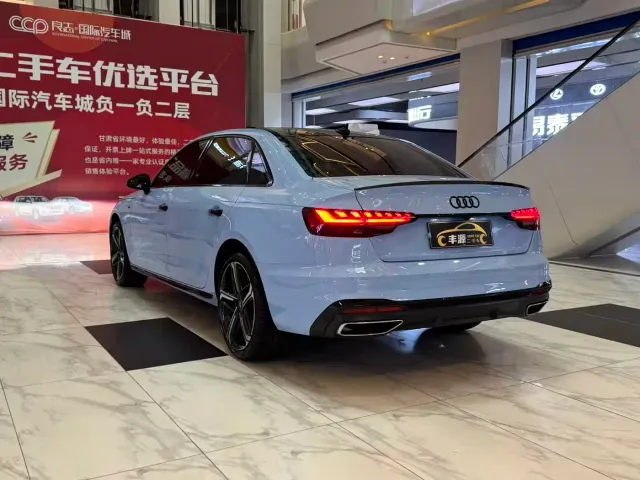 Audi A4L — Фото автомобиля 27