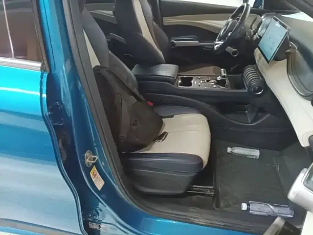 BYD Yuan PLUS — Фото автомобиля 24