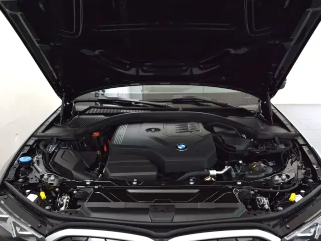 BMW 3 Series — Фото автомобиля 13