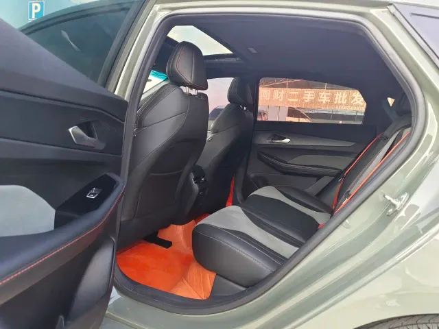 Geely Binrui — Фото автомобиля 8