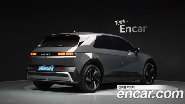 Hyundai Ioniq 5 — Фото автомобиля 2
