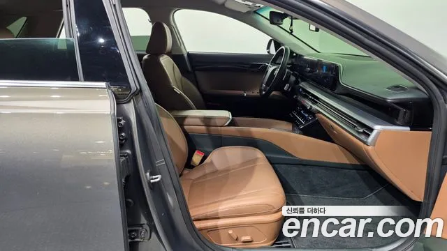Hyundai Grandeur GN7 — Фото автомобиля 11