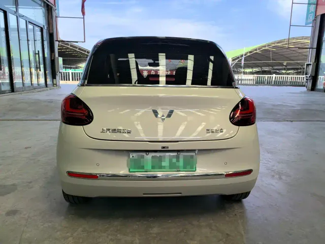 Wuling Bingo — Фото автомобиля 4