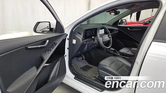 Kia Niro The All New Niro — Фото автомобиля 15