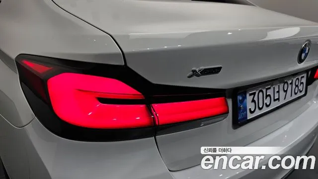 BMW 5-Series 5 серия (G30) 530i xDrive Luxury — Фото автомобиля 17