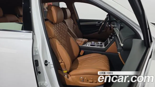 Genesis GV80 2.5T Бензин AWD — Фото автомобиля 8