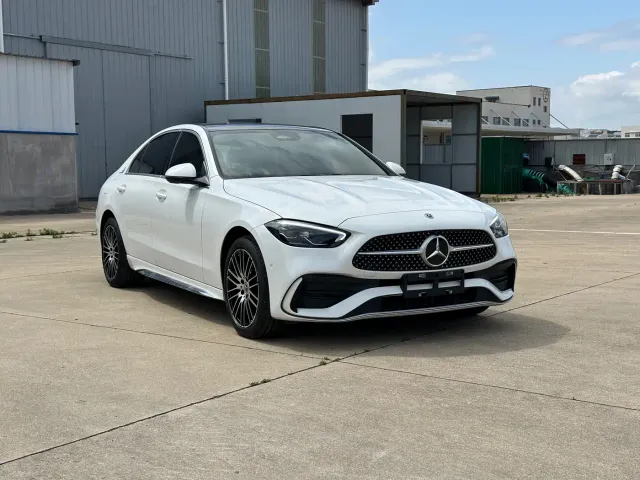 Mercedes-Benz C-Class — Фото автомобиля 3