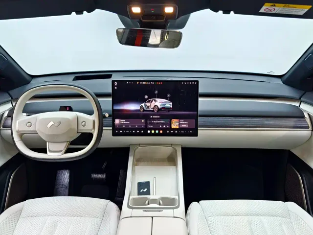 Onvo L60 — Фото автомобиля 10