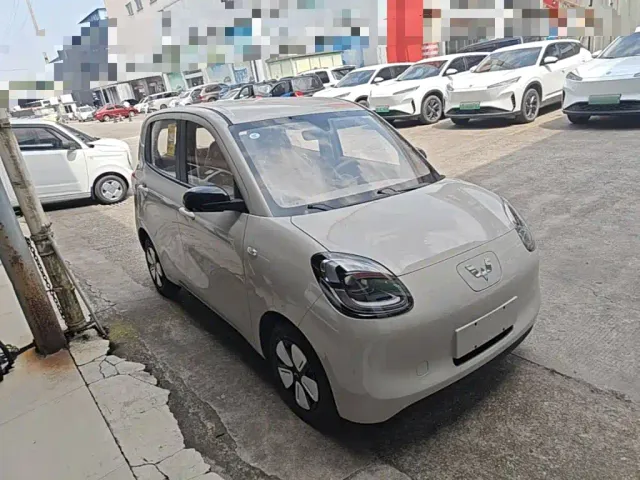 Wuling Hongguang Mini EV — Фото автомобиля 3