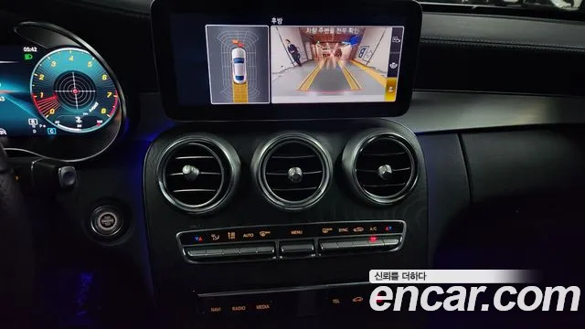 Mercedes-Benz C-Class W205 — Фото автомобиля 8