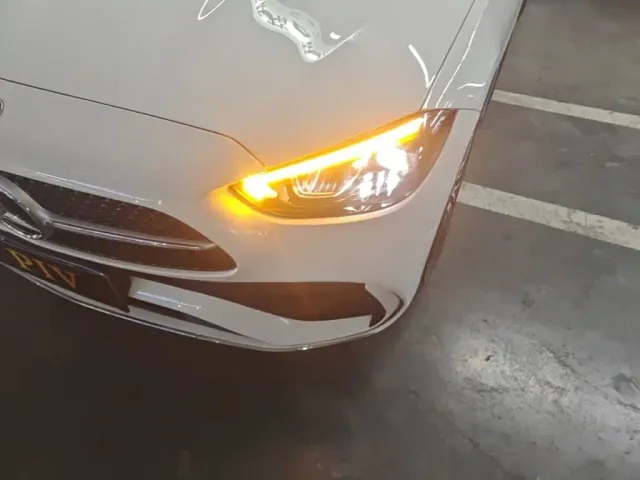 Mercedes-Benz C-Class — Фото автомобиля 23
