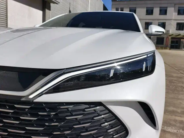 BYD Qin L — Фото автомобиля 5