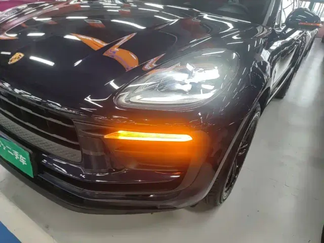 Porsche Macan — Фото автомобиля 23