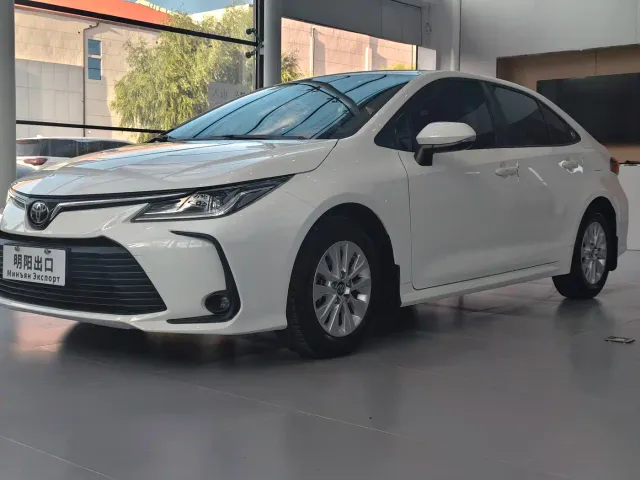 Toyota Corolla — Фото автомобиля 4