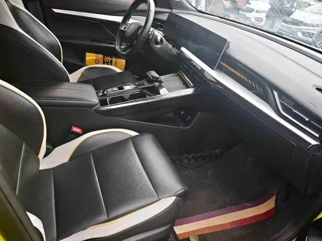 MG 5 Scorpio — Фото автомобиля 14