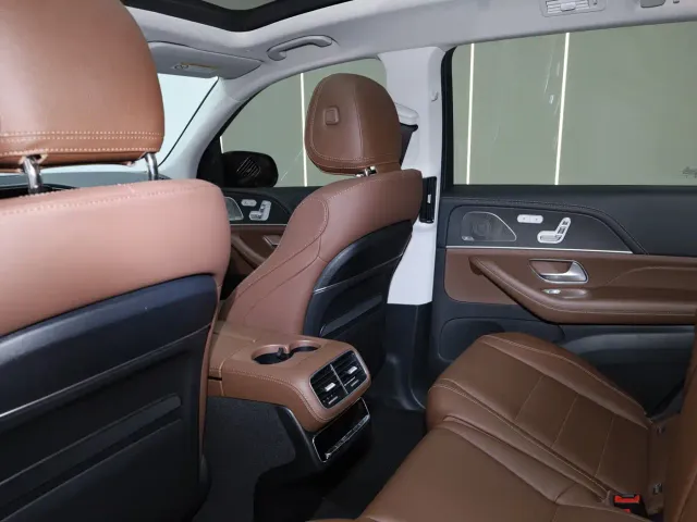 Mercedes-Benz GLS-Class — Фото автомобиля 13