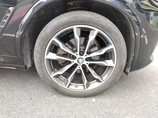 BMW X3 — Фото автомобиля 24