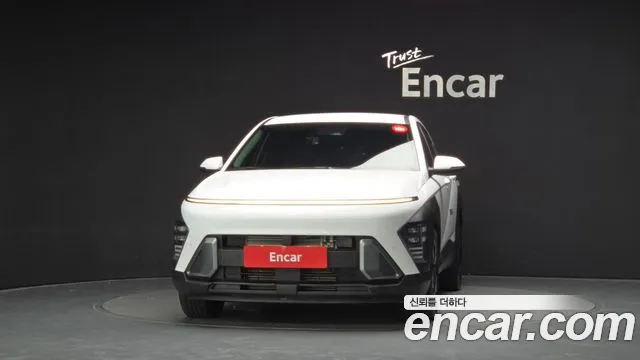 Hyundai Kona SX2 — Фото автомобиля 3