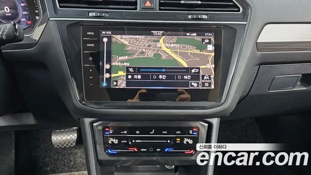 Volkswagen Tiguan — Фото автомобиля 12