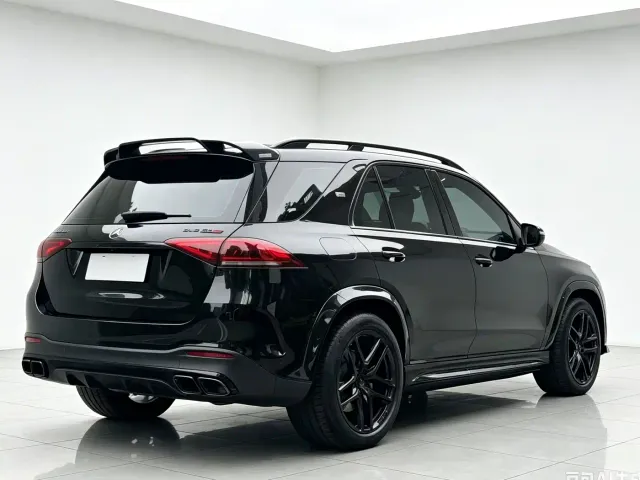 Mercedes-Benz GLE-Class AMG — Фото автомобиля 8