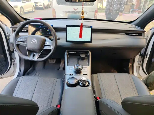 BYD Qin PLUS — Фото автомобиля 10