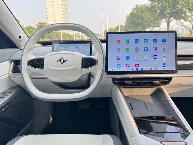 Dongfeng eπ 007 — Фото автомобиля 7