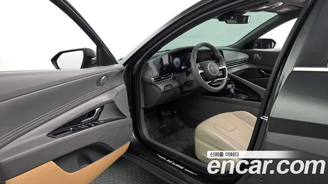 Hyundai Avante CN7 — Фото автомобиля 10