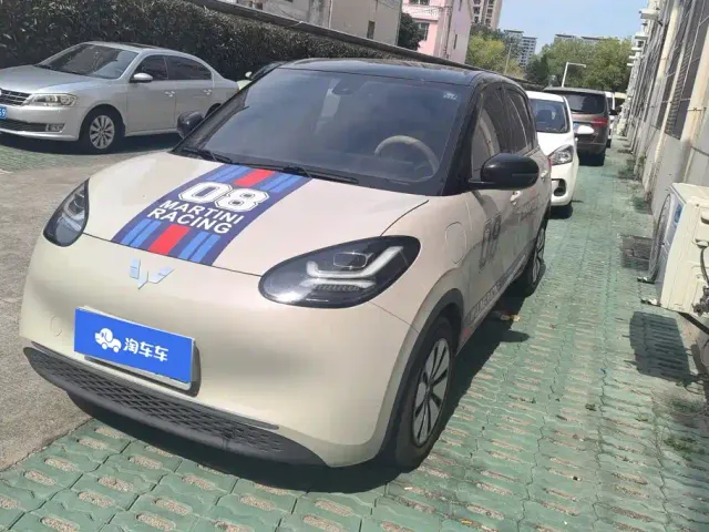 Фотография автомобиля — Wuling Bingo