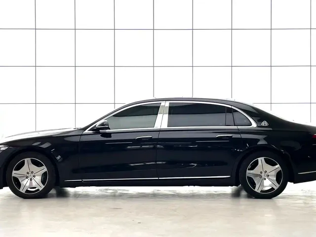 Mercedes-Benz Maybach S-Class — Фото автомобиля 23