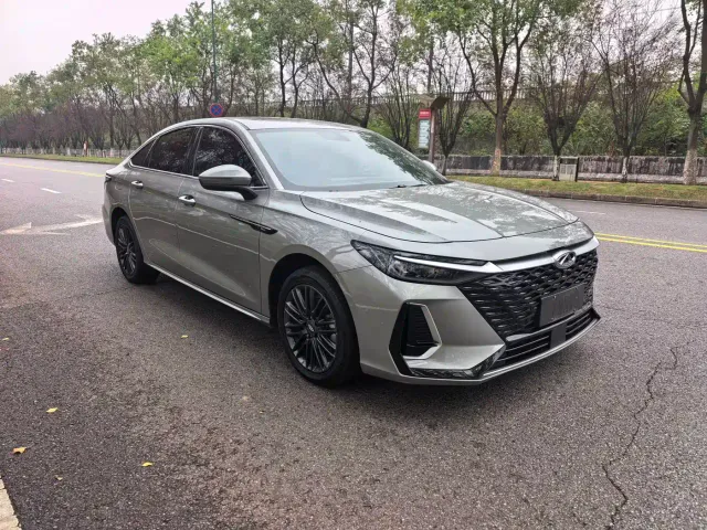 Chery Arrizo 8 — Фото автомобиля 3