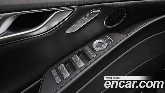 Genesis G80 RG3 — Фото автомобиля 30