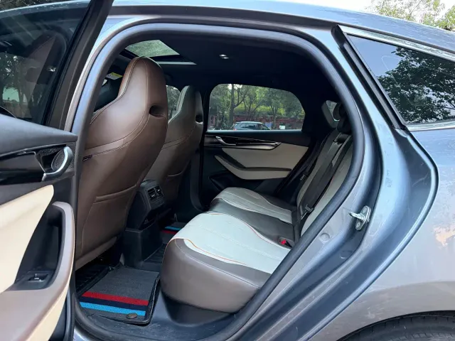 BYD Qin PLUS — Фото автомобиля 5