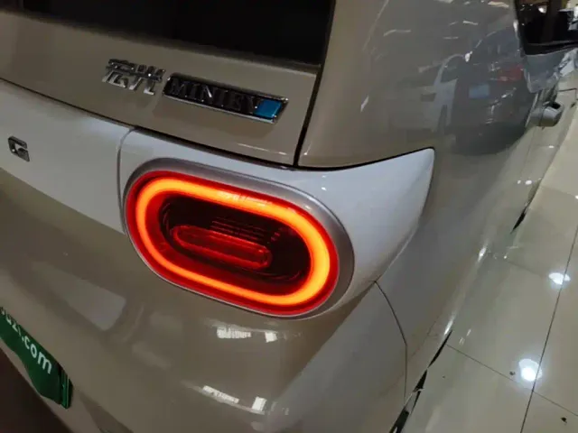 Wuling Hongguang Mini EV — Фото автомобиля 7