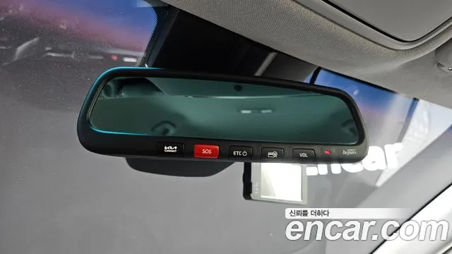 Kia Niro — Фото автомобиля 24