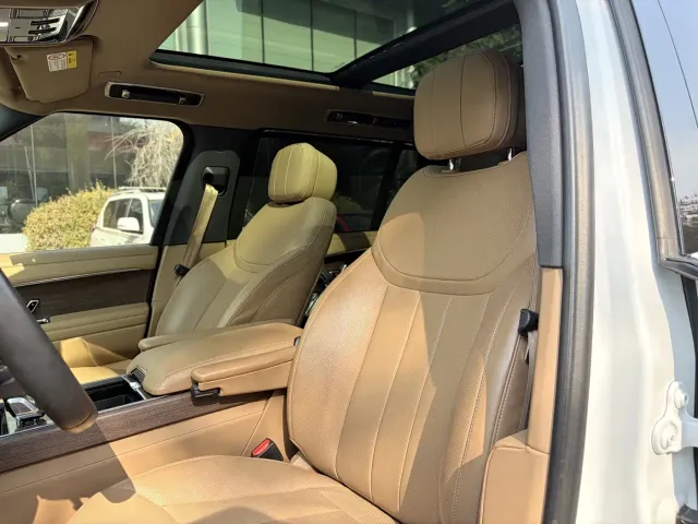 Land Rover Range Rover — Фото автомобиля 9