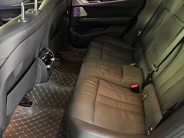 BMW 6 Series Gran Turismo — Фото автомобиля 9