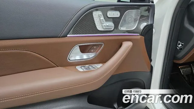 Mercedes-Benz GLE-Class — Фото автомобиля 15