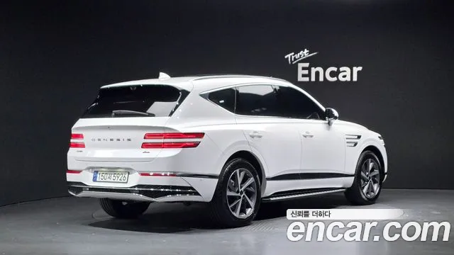 Genesis GV80 — Фото автомобиля 2