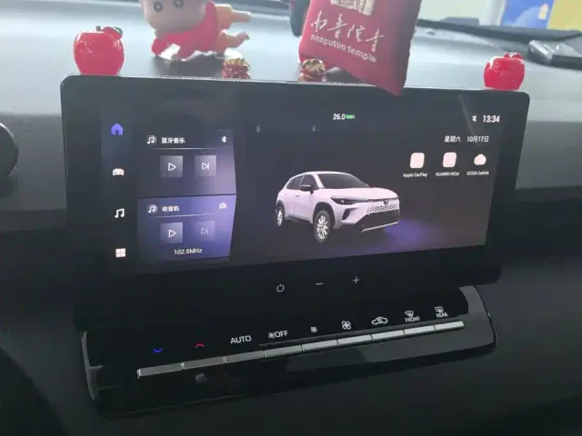 Toyota Corolla Cross — Фото автомобиля 13