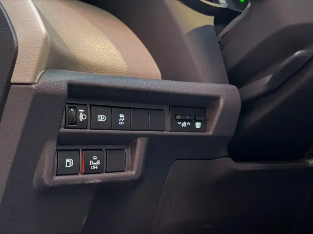 Toyota Granvia — Фото автомобиля 24