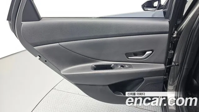 Hyundai Avante CN7 — Фото автомобиля 14