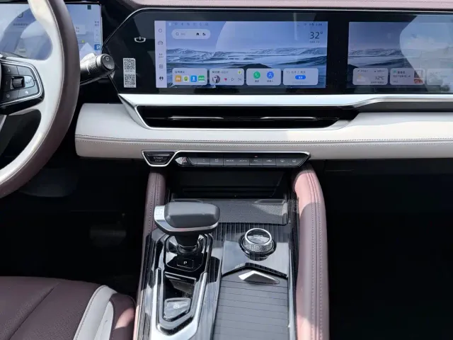 Geely Xingyue L — Фото автомобиля 6