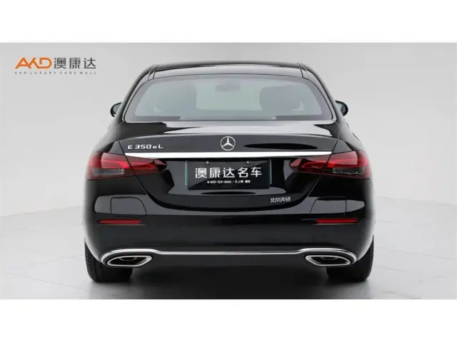 Mercedes-Benz E-Class — Фото автомобиля 4