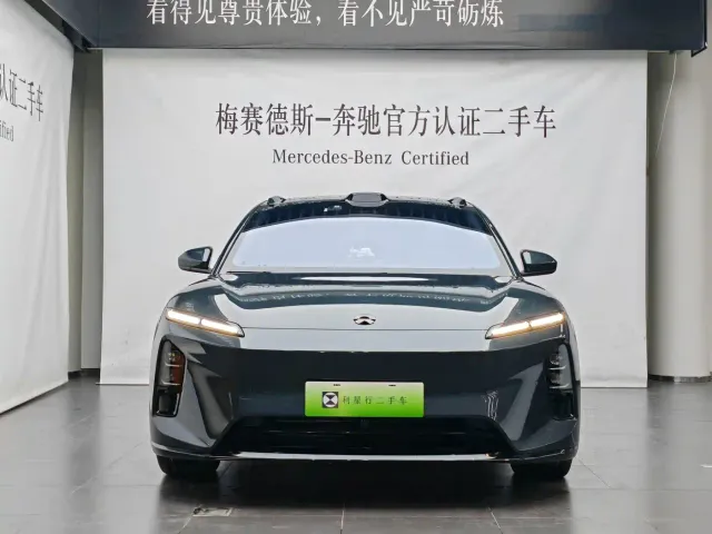Nio ET5 Touring — Фото автомобиля 2