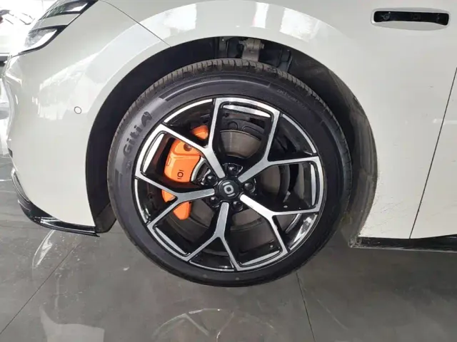 Changan Qiyuan A06 — Фото автомобиля 22