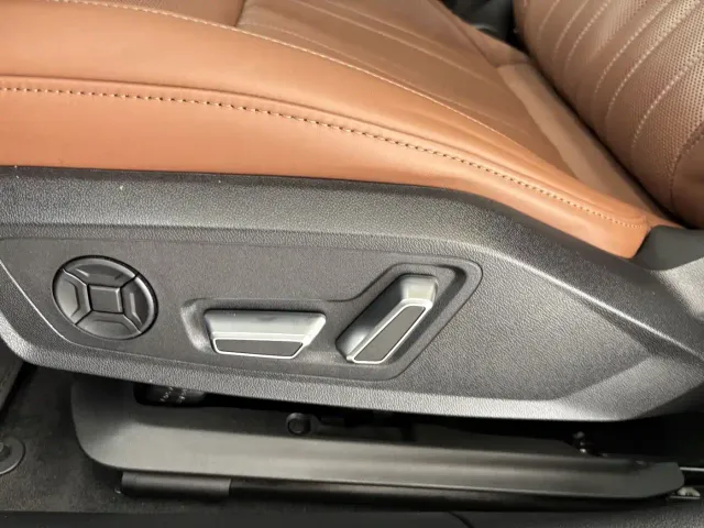 Audi A6L — Фото автомобиля 13