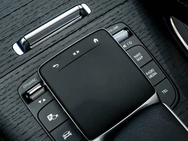 Mercedes-Benz GLE-Class — Фото автомобиля 21