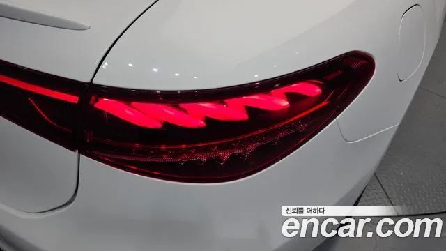 Mercedes-Benz EQS — Фото автомобиля 6