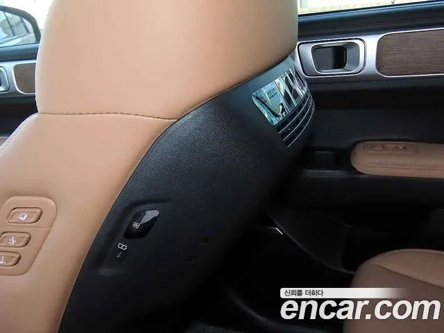 Hyundai Santa Fe MX5 — Фото автомобиля 13