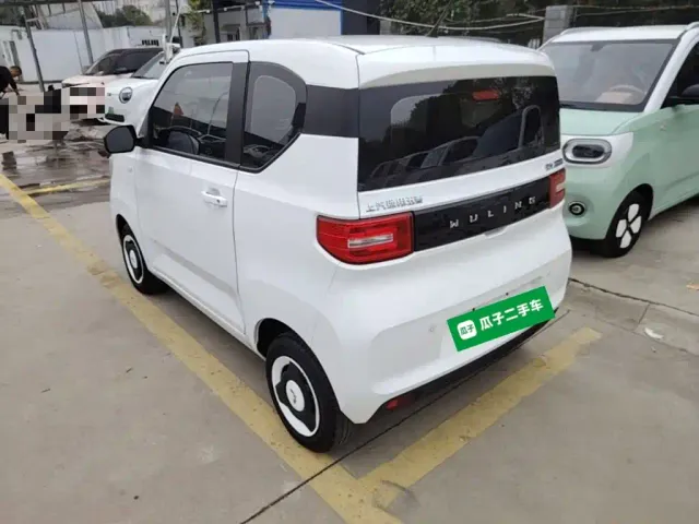 Wuling Hongguang Mini EV — Фото автомобиля 4